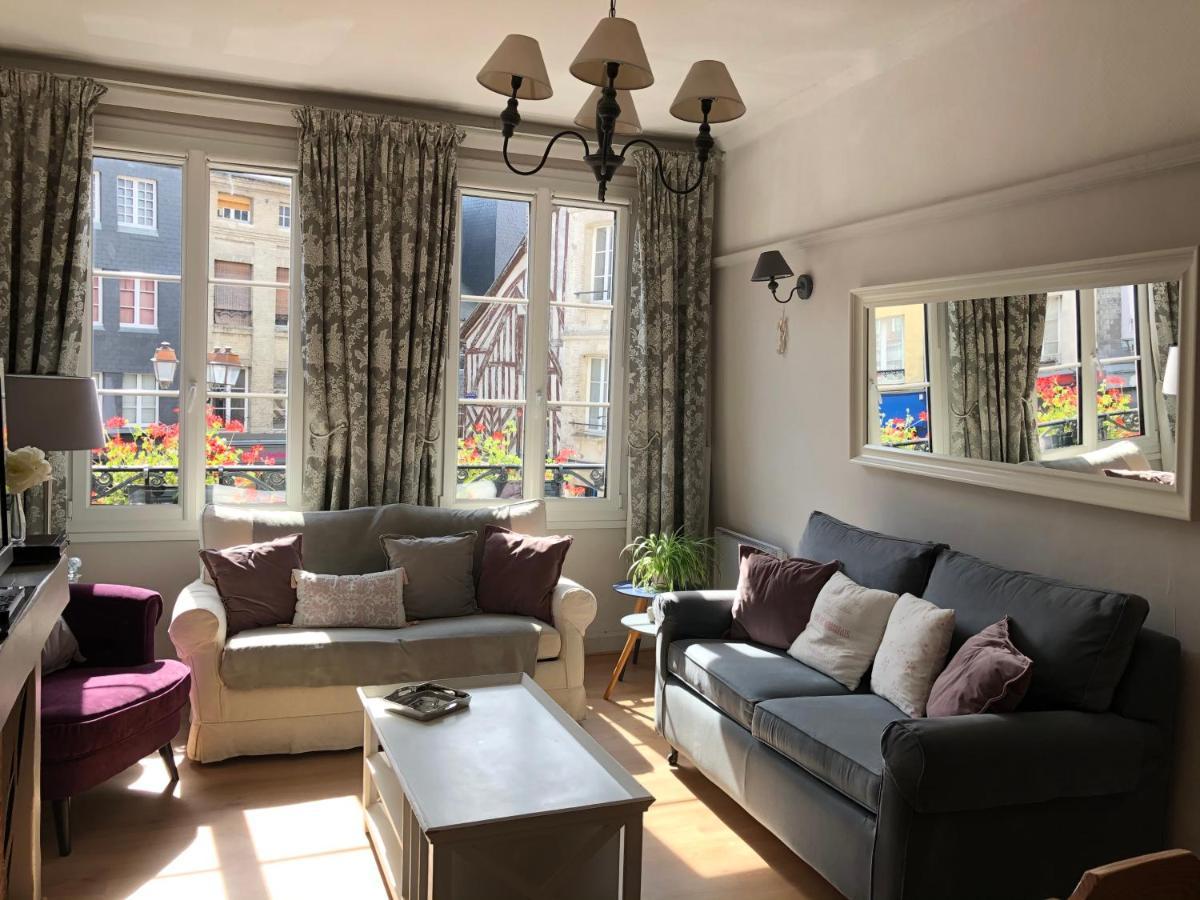 L'Appartement R Postel Honfleur Exterior foto